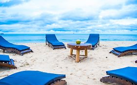 Omeesha Beach Hotel